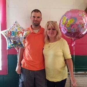 Meet your Posher, Kay